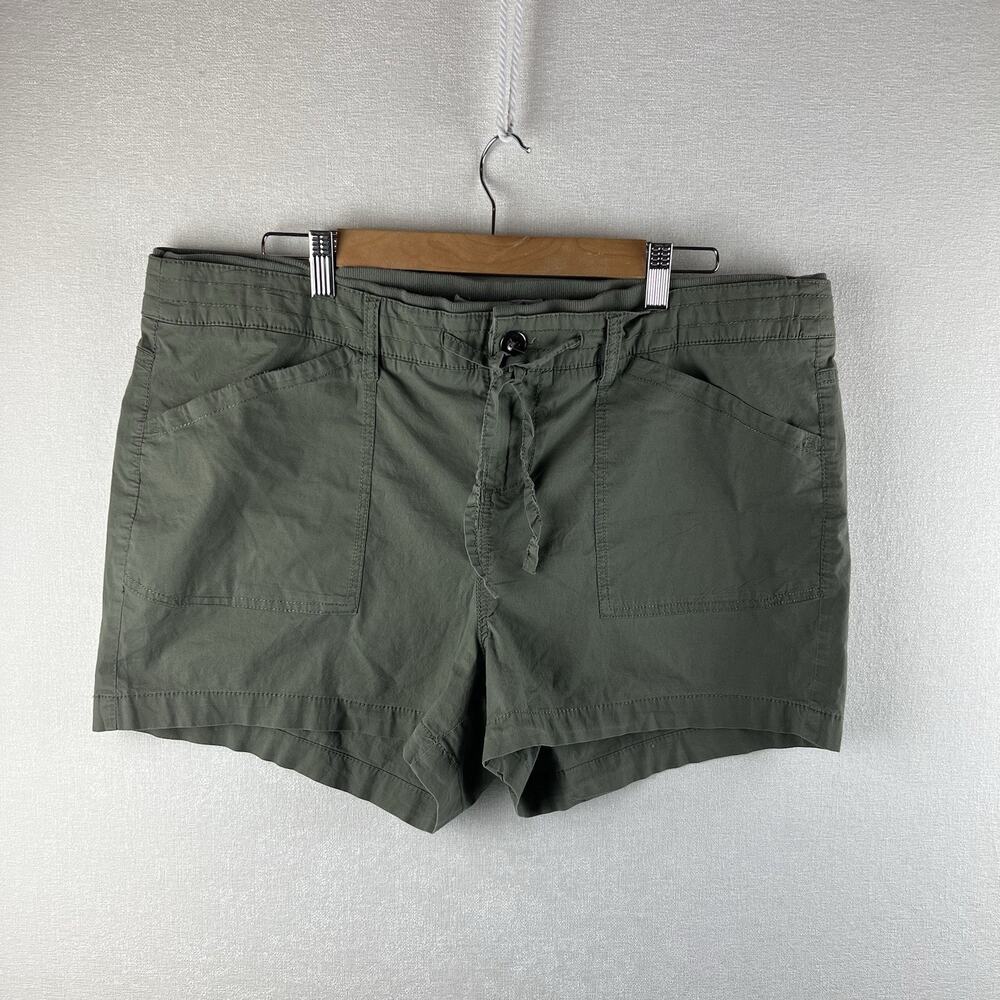 Torrid Shorts 16 3.5 Stretch Military Olive Green